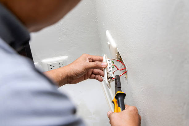 Best Electrician Near Me  in Trenton, IL